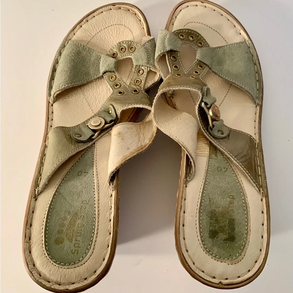 Look new…SPRING STEP… Leather Sandals